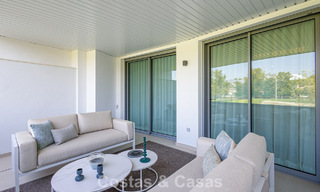 Première ligne de Golf, appartements modernes et luxueux à vendre, à distance de marche des commodités de Guadalmina et San Pedro à Marbella 806682 