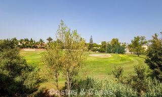 Première ligne de Golf, appartements modernes et luxueux à vendre, à distance de marche des commodités de Guadalmina et San Pedro à Marbella 806683 
