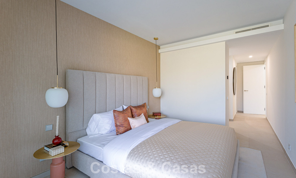Première ligne de Golf, appartements modernes et luxueux à vendre, à distance de marche des commodités de Guadalmina et San Pedro à Marbella 806684