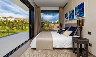 Prêt à emménager, villa moderne de luxe à vendre, première ligne de golf à Benahavis - Marbella 37647 