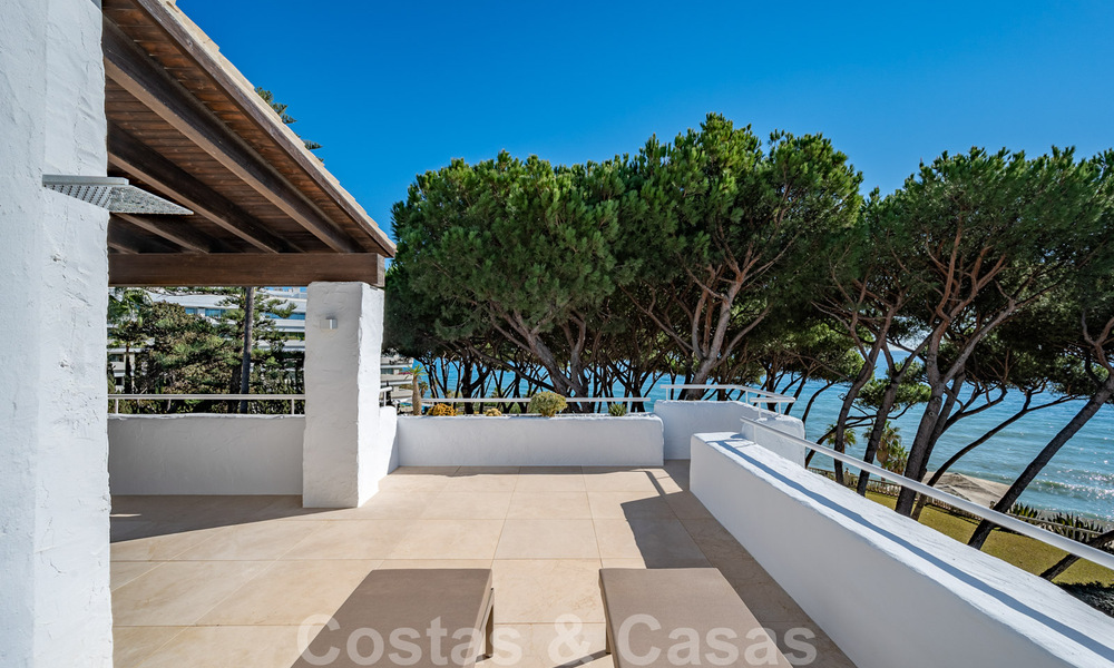 Penthouse de luxe contemporain remis à neuf en front de mer à vendre sur le Golden Mile à Marbella 37697