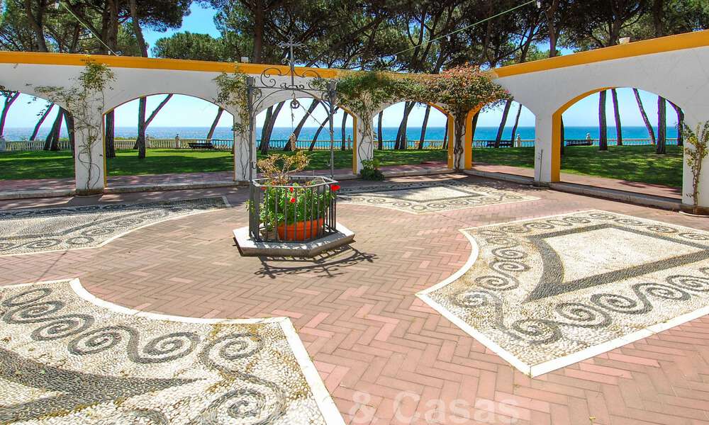 Penthouse de luxe contemporain remis à neuf en front de mer à vendre sur le Golden Mile à Marbella 37708