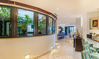 Appartement de luxe en front de mer à vendre avec vue sur la mer à Puerto Banus, Marbella 37717 