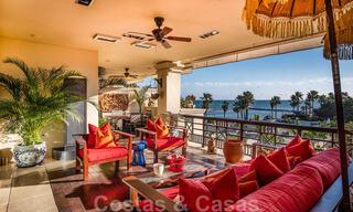Appartement de luxe en front de mer à vendre avec vue sur la mer à Puerto Banus, Marbella 37738 