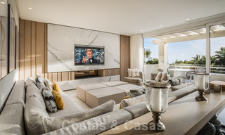 Luxueux penthouse à vendre avec vue sur la mer dans un complexe chic sur le Golden Mile à Marbella 37757 