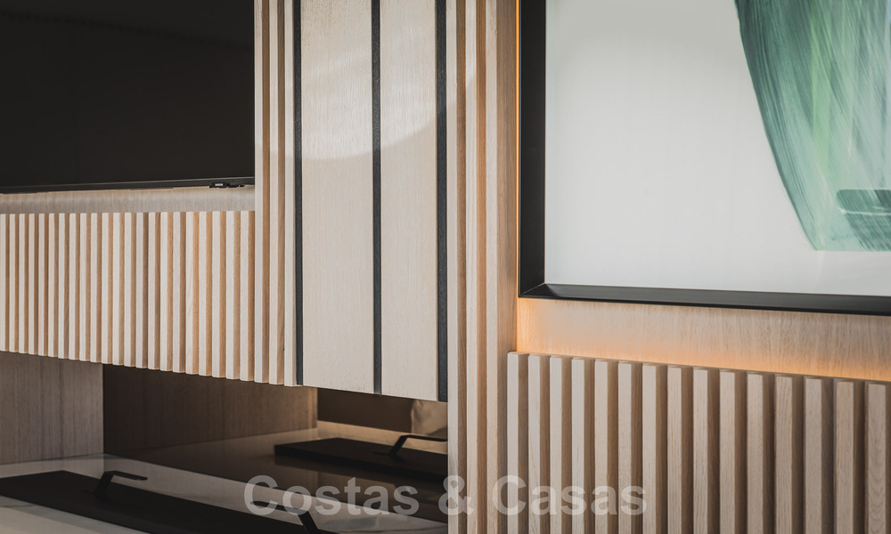 Luxueux penthouse à vendre avec vue sur la mer dans un complexe chic sur le Golden Mile à Marbella 37777