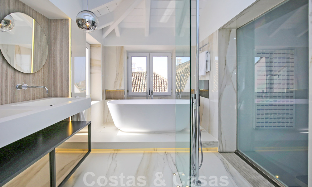 Penthouse de luxe à vendre avec vue sur la mer dans un complexe exclusif sur le fameux Golden Mile, Marbella 38390