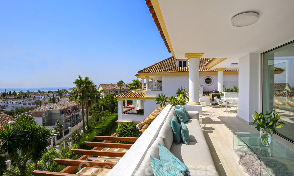Penthouse de luxe à vendre avec vue sur la mer dans un complexe exclusif sur le fameux Golden Mile, Marbella 38400