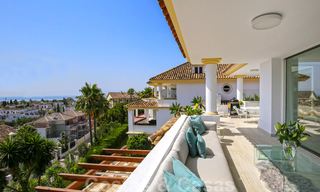 Penthouse de luxe à vendre avec vue sur la mer dans un complexe exclusif sur le fameux Golden Mile, Marbella 38400 