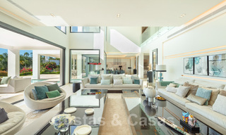 Nouvelle villa de luxe phénoménale et contemporaine à vendre au cœur de la vallée du golf de Nueva Andalucia, à Marbella 37917 
