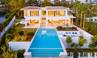 Nouvelle villa de luxe phénoménale et contemporaine à vendre au cœur de la vallée du golf de Nueva Andalucia, à Marbella 37936 