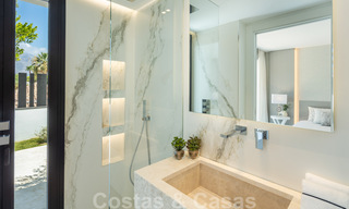 Villa design à vendre dans une oasis de tranquillité et de luxe à Nueva Andalucia, Marbella 37950 
