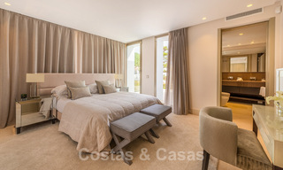 Prête à emménager, villa de design moderne à vendre, deuxième ligne de plage sur le Golden Mile, Marbella 37986 