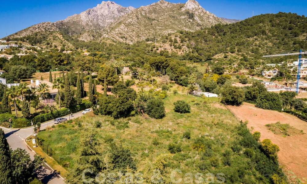 Terrain avec projet et avec permis pour une Majestueuse villa de luxe de style méditerranéenne contemporaine à vendre avec vue imprenable sur la mer dans le quartier recherché de Cascada de Camojan à Marbella 38062