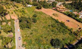 Terrain avec projet et avec permis pour une Majestueuse villa de luxe de style méditerranéenne contemporaine à vendre avec vue imprenable sur la mer dans le quartier recherché de Cascada de Camojan à Marbella 38067 