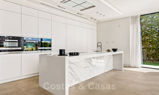 Villa design prête à être emménagée, avec vue magnifique sur le golf, dans une zone de golf prestigieuse à Benahavis - Marbella 38128 