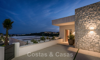 Villa design prête à être emménagée, avec vue magnifique sur le golf, dans une zone de golf prestigieuse à Benahavis - Marbella 38132 