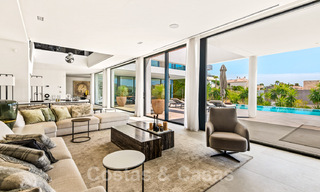 Villa design prête à être emménagée, avec vue magnifique sur le golf, dans une zone de golf prestigieuse à Benahavis - Marbella 38136 