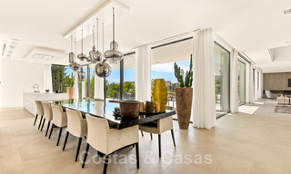 Villa design prête à être emménagée, avec vue magnifique sur le golf, dans une zone de golf prestigieuse à Benahavis - Marbella 38145 