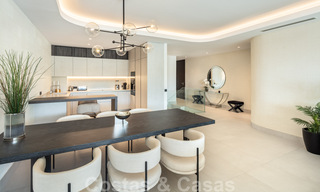Prêt à emménager, magnifique duplex exclusif à vendre à Marbella, Golden Mile 38166 