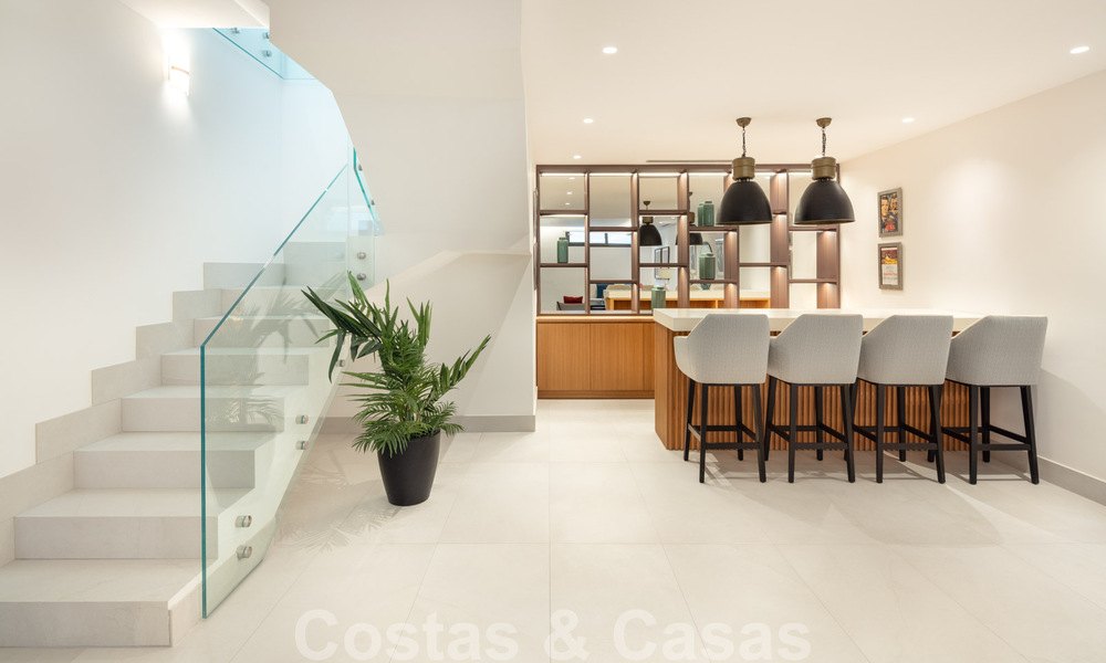Prêt à emménager, magnifique duplex exclusif à vendre à Marbella, Golden Mile 38177