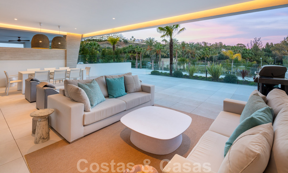 Prêt à emménager, magnifique duplex exclusif à vendre à Marbella, Golden Mile 38183