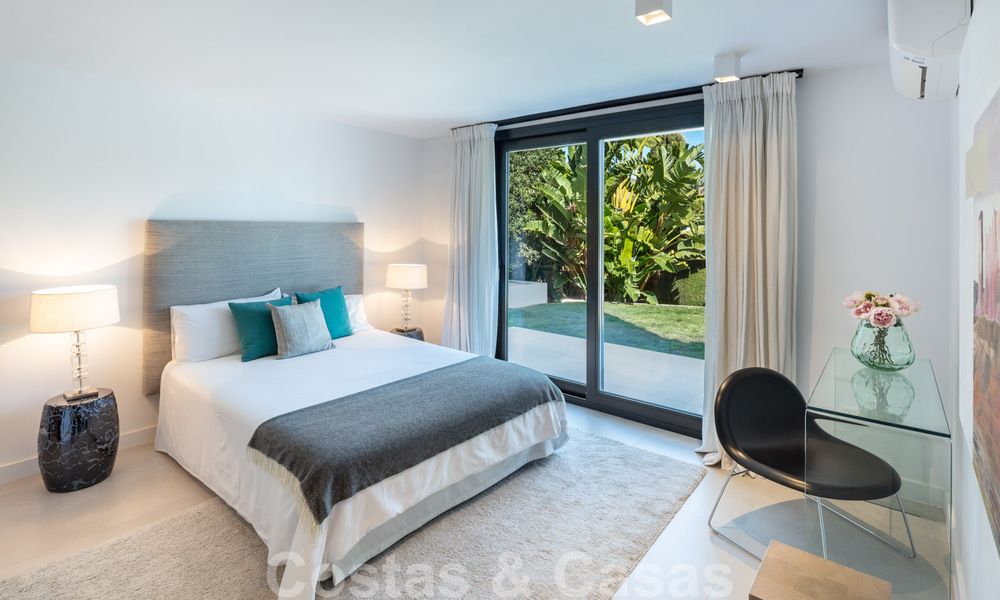 Villa de luxe élégante et très chic à vendre au cœur de la vallée du golf de Nueva Andalucia à Marbella 38216