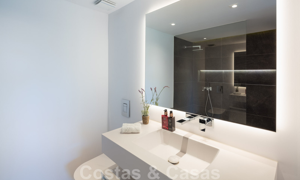 Villa de luxe élégante et très chic à vendre au cœur de la vallée du golf de Nueva Andalucia à Marbella 38217