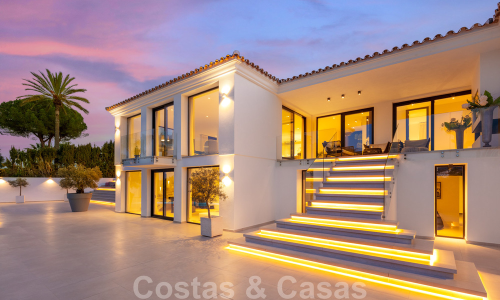 Villa de luxe élégante et très chic à vendre au cœur de la vallée du golf de Nueva Andalucia à Marbella 38229