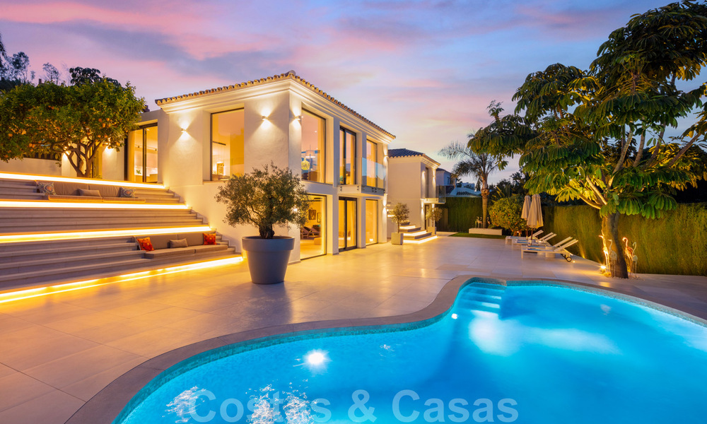 Villa de luxe élégante et très chic à vendre au cœur de la vallée du golf de Nueva Andalucia à Marbella 38232