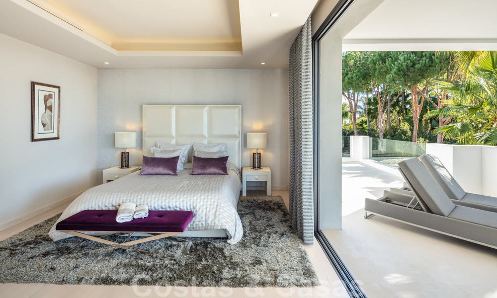 Villa de luxe contemporaine et élégante à vendre dans une communauté clôturée sur le Golden Mile à Marbella 38273