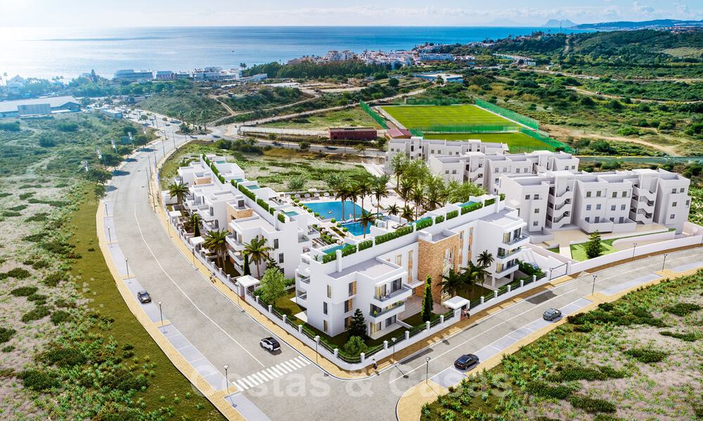 Nouvelle promotion d'appartements et de penthouses de luxe avec piscines privées à 500 mètres de la mer à Estepona 38409