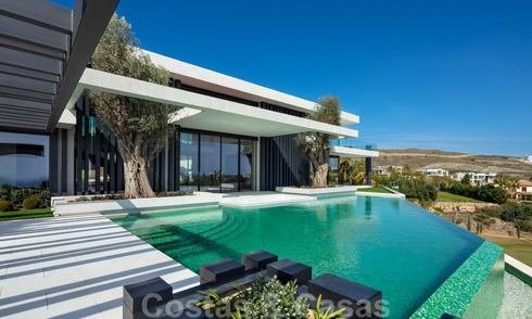 Nouvelle villa moderne et majestueuse à vendre, en première ligne de golf avec vue panoramique dans un complexe de golf cinq étoiles à Marbella - Benahavis 38479
