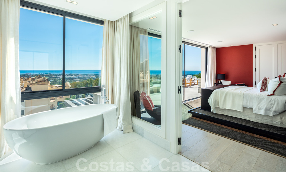 Prête à emménager, nouvelle villa de luxe à vendre avec vue panoramique sur la mer, dans un complexe de golf prestigieux à Benahavis - Marbella 38531