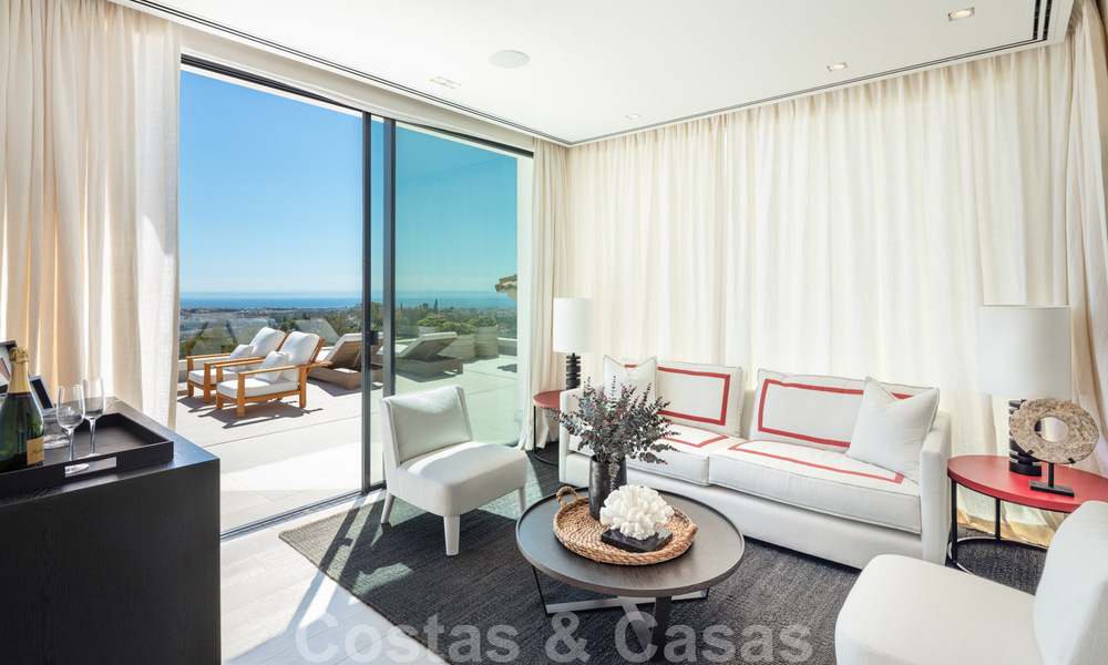 Prête à emménager, nouvelle villa de luxe à vendre avec vue panoramique sur la mer, dans un complexe de golf prestigieux à Benahavis - Marbella 38533