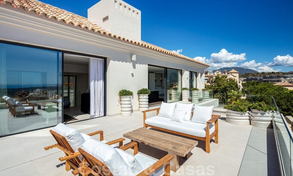 Prête à emménager, nouvelle villa de luxe à vendre avec vue panoramique sur la mer, dans un complexe de golf prestigieux à Benahavis - Marbella 38535