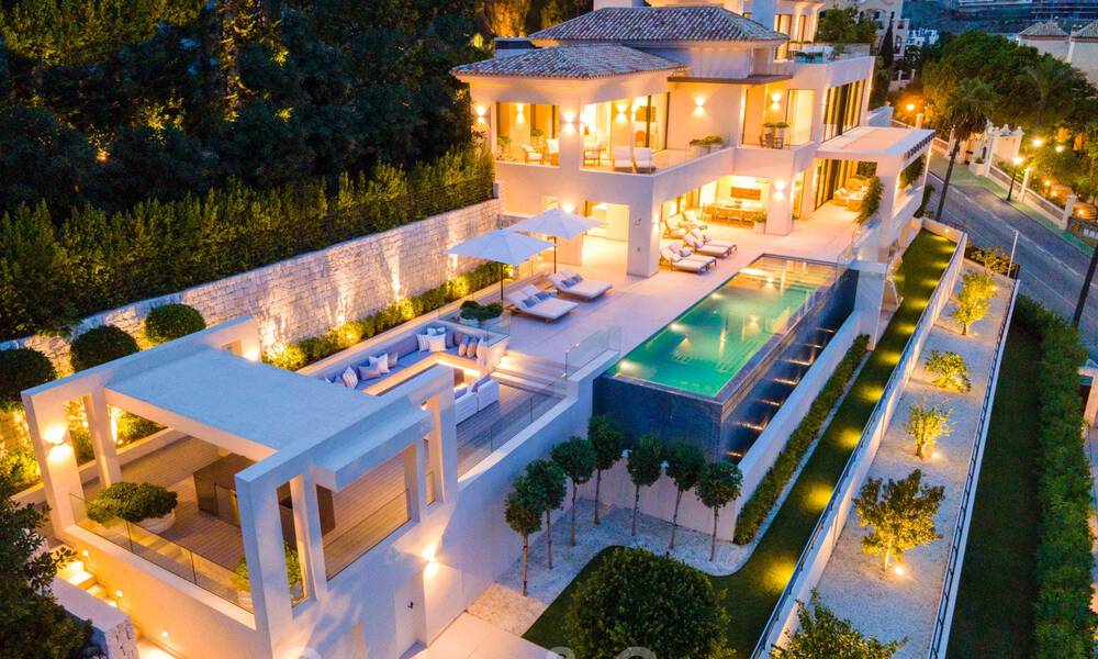 Prête à emménager, nouvelle villa de luxe à vendre avec vue panoramique sur la mer, dans un complexe de golf prestigieux à Benahavis - Marbella 38561