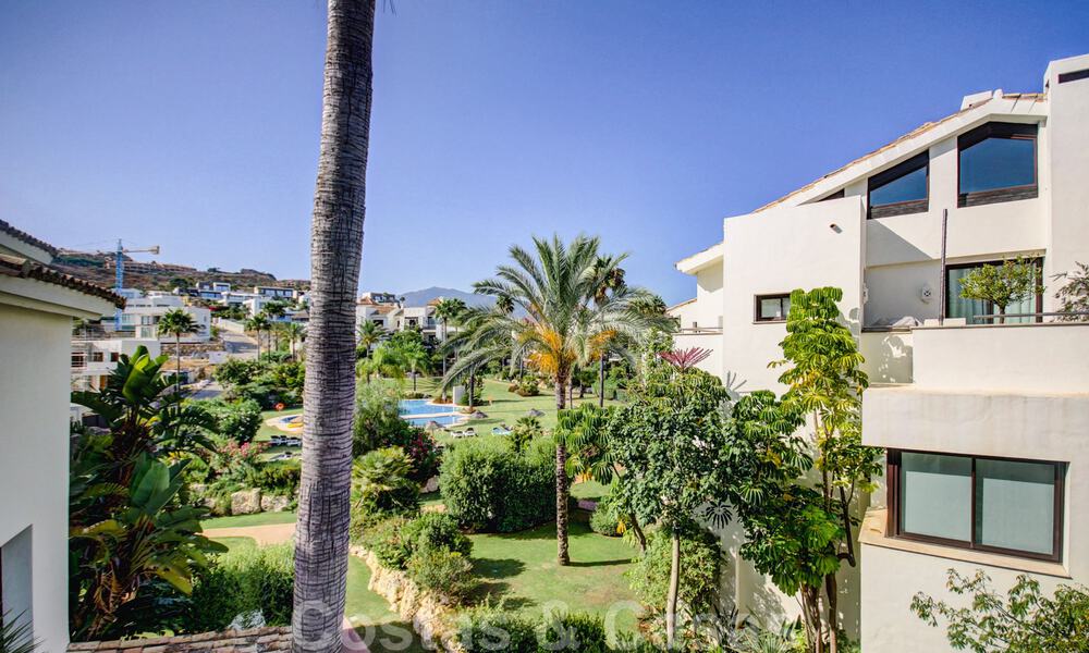 Magnifique penthouse contemporain à vendre avec vue panoramique sur la mer dans la zone exclusive de Benahavis - Marbella 38579