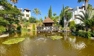 Magnifique penthouse contemporain à vendre avec vue panoramique sur la mer dans la zone exclusive de Benahavis - Marbella 38589 