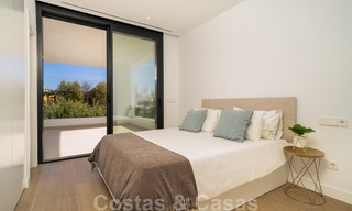 Nouvelle villa moderne à vendre, prête à emménager, proche de la plage, sur le nouveau Golden Mile entre Marbella et Estepona 38609 