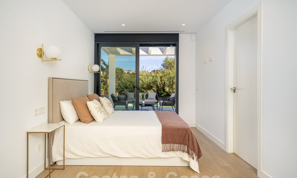 Nouvelle villa moderne à vendre, prête à emménager, proche de la plage, sur le nouveau Golden Mile entre Marbella et Estepona 38614