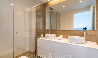 Nouvelle villa moderne à vendre, prête à emménager, proche de la plage, sur le nouveau Golden Mile entre Marbella et Estepona 38615 