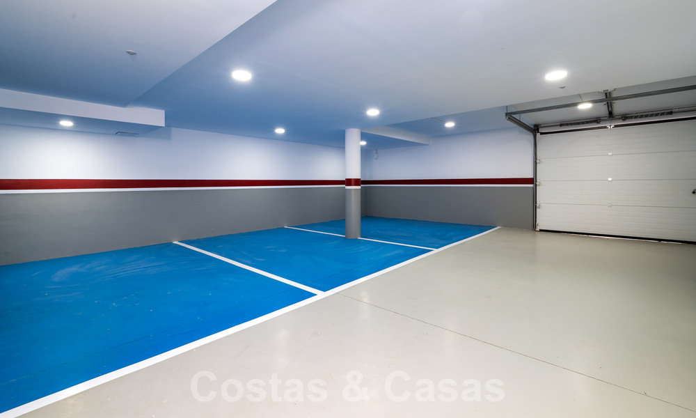 Nouvelle villa moderne à vendre, prête à emménager, proche de la plage, sur le nouveau Golden Mile entre Marbella et Estepona 38899