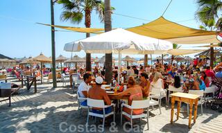 Appartement authentique en première ligne de plage à vendre, avec vue sur la mer, à deux pas de Puerto Banus à Marbella 38663 