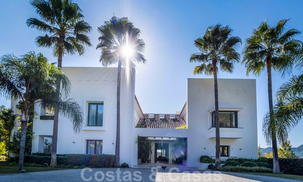 Villa contemporaine de luxe à vendre en première ligne de golf avec vue imprenable, dans le quartier exclusif La Zagaleta, Benahavis - Marbella 38682