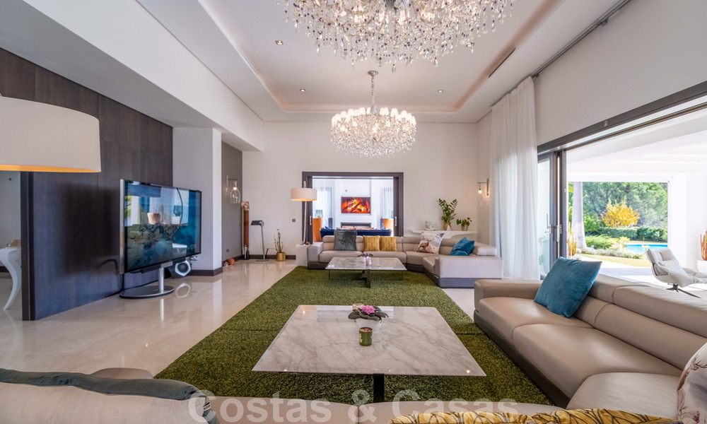 Villa contemporaine de luxe à vendre en première ligne de golf avec vue imprenable, dans le quartier exclusif La Zagaleta, Benahavis - Marbella 38694