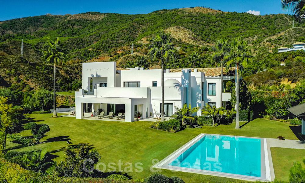 Villa contemporaine de luxe à vendre en première ligne de golf avec vue imprenable, dans le quartier exclusif La Zagaleta, Benahavis - Marbella 38702