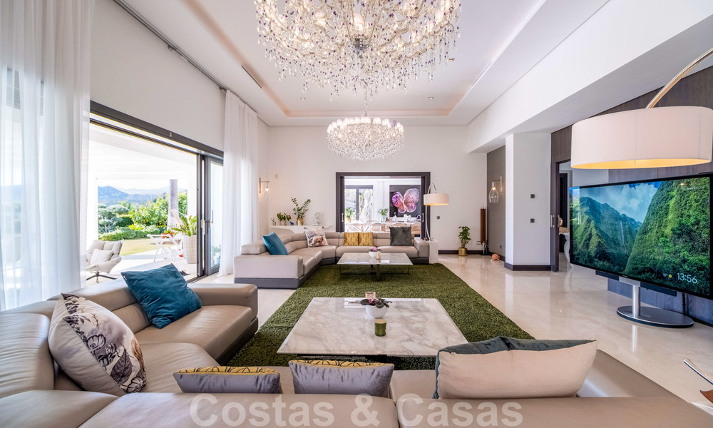 Villa contemporaine de luxe à vendre en première ligne de golf avec vue imprenable, dans le quartier exclusif La Zagaleta, Benahavis - Marbella 38712