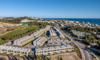 Prêt à emménager, nouvelle réalisation de maisons luxueuses à vendre, en première ligne du golf de Mijas, Costa del Sol 805092 
