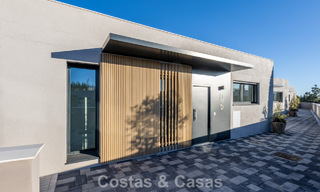 Prêt à emménager, nouvelle réalisation de maisons luxueuses à vendre, en première ligne du golf de Mijas, Costa del Sol 805098 